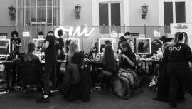 La firma ha sido la responsable de los looks de peinado creados para cada diseñador sobre la pasarela, en colaboración con el equipo de Oui Novias