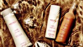 Gama que cuida el cabello durante y después de la exposición solar. Eksperience Sun Pro contiene algas específicas, agua purísima de manantial marino y oligoelementos