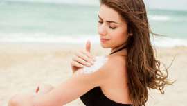 Según un estudio realizado por Birchbox sobre Hábitos de protección solar, las mujeres españolas son cada vez más conscientes de los riesgos que puede sufrir la piel tras la exposición al sol y, para ello, toman más medidas preventivas