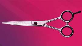 La tijera es una de las herramientas más importantes para el peluquero, ya que es prácticamente la prolongación de 
sus manos. La firma da unas pautas a tener en cuenta, a la hora de adquirir cualquiera de sus modelos de tijeras