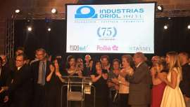 Un nutrido número de personas relevantes del sector acompañaron a fundadores y familia en este acto de aniversario y homenaje a su fundador 