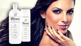 Su formulación, a base de keratina de alta calidad, aminoácidos esenciales e ingredientes naturales, reconstruye el cabello, dotándolo de brillo y aspecto sedoso