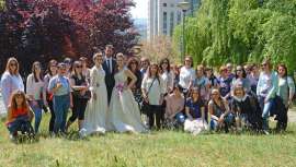 El conocido asesor de Imagen barcelonés, experto en visagismo, fotografía y protocolo, llevó a cabo esta formación en la localidad de Ourense. El evento estuvo patrocinado por D’Orleac y  organizado por  Bellourens Distribuciones Cosméticas