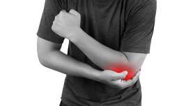 Por fin se ha reconocido a la epicondilitis como enfermedad profesional habitual en trabajadores que efectúan movimientos repetitivos. La limpieza y la peluquería son algunos de los sectores afectados