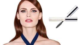 Sus acondicionadores ablandan las pestañas secas y quebradizas, favorecen el crecimiento y les permite crecer con más grosor y un aspecto más saludable 