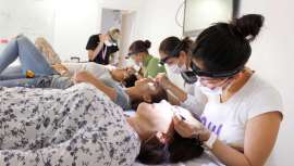 Es el momento de formarse en estética y dar un valor añadido al centro, gracias a los cursos que imparte la escuela