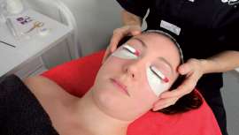 La marca francesa se aleja de lo clásico y sigue innovando con esta técnica, diseñada para mejorar la forma de las pestañas de manera natural