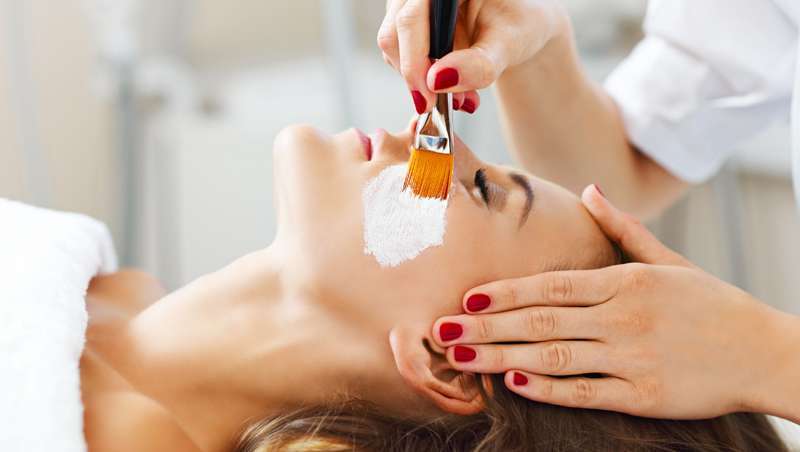 Os usos da argila branca na beleza