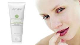 La prestigiosa firma de cosméticos Maystar se suma al rosa y destina parte de sus ventas, durante este mes de octubre, a la prevención e investigación de esta enfermedad que afectará a 1 de cada 8 mujeres a lo largo de su vida