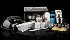 Una novedad Kapalua que incorpora a la amplia gama Artistic Nail Design, la nueva línea de esmaltes de larga duración, Colour Revolution y Rock Hard, uñas en gel y acrílico