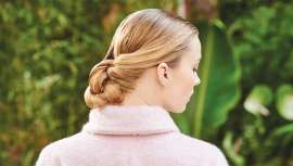 Nos acercamos a los templos de la belleza para descubrir cómo van a ser las propuestas en peinado más chics de la Navidad 