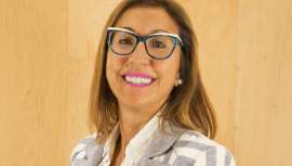 Ginac lleva más de diez años dedicándose a la mujer. La empresa cuenta ya con tres centros. Concienciados con la enfermedad del cáncer de mama, el centro forma a sus esteticistas para ayudar a sus clientas a autoexplorarse