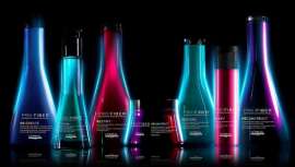 Em função de cada tipo de cabelo, podes encontrar diferentes tratamentos que deves ter no teu salão e à disposição do teu cliente