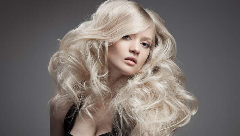 Saber mais sobre as tintas superaclarantes