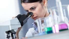 Es un tratamiento para la recuperación de nuestro sistema inmunológico. Utiliza sustancias diluidas para mantener la armonía de nuestro sistema