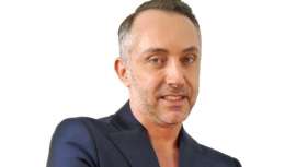 El director del Congreso Hispano Americano de Micropigmentación habla del éxito de este evento, que tuvo su segunda edición en el recién celebrado Salón Look de Madrid, y de la importancia de la técnica de la micropigmentación