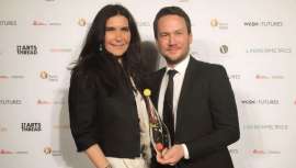 La ejecutiva se incorpora al equipo de la empresa, experta en tecnologías y finanzas, y ya prepara su inmersión en el negocio de la cosmética y los accesorios