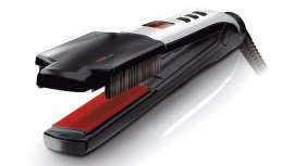 Esta plancha incorpora un revolucionario sistema combinado que permite desenredar, alisar y peinar el cabello a la vez