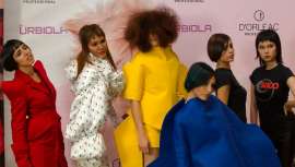 El director de Saco Academy, con 10 salones y 11 academias, realiza seis trabajos de corte en directo durante la sesión celebrada el pasado 18 de diciembre en Barcelona