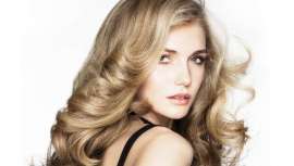 Las gamas y productos más actuales de reciente lanzamiento para realizar todos los tipos y clases de decoloración en tu salón de peluquería