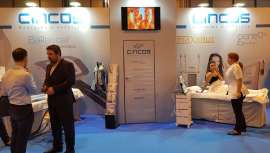 Empresa de reconocida solvencia y prestigio en los tratamientos de antiaging, presoterapia y ozonoterapia, Cincos anuncia su presencia una vez más en la feria profesional Cosmobeauty Barcelona