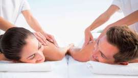 Engloba envoltura corporal, hidratación y masaje con diversos ingredientes que benefician mente y cuerpo