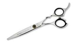 Especialmente recomendada para desfilados y precedida por la calidad Artero, la firma presenta Radiant 6, entre otras interesantes novedades, en Cosmobeauty Barcerlona