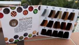 De Tierra y Agua nos presenta Mixtura, un total de 15 colores veganos y vegetales que da respuesta a las necesidades del consumo actual en los salones de peluquería y a una tendencia que ya es presente y futuro
