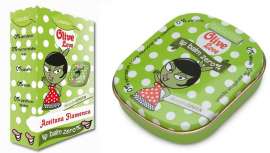 Contiene una gran cantidad de ingredientes de origen vegetal, entre los que cabe destacar el aceite de oliva de cultivo ecológico, también conocido como Oro líquido 