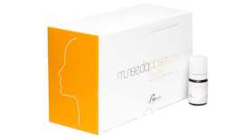 Se trata de un cosmecéutico con efecto seborregulador para equilibrar la grasa del rostro gracias a su composición a base de enzimas inteligentes