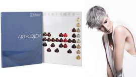La nueva carta de colores de Profesional Cosmetics disfruta de una amplísima variedad de tonos, totalmente actualizados y en consonancia con las tendencias en coloración más actuales y demandadas