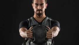 El electrofitness es un entrenamiento ideal para perder peso y ganar músculo, además de sumar incontables ventajas y beneficios. Nacido de la rehabilitación y la fisioterapia, se ha convertido en un entrenamiento de sobrada eficacia y efectividad