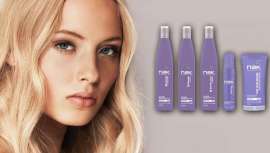 La línea Blonde de NAK, diseñada especialmente para cabellos rubios, blancos o con mechas, sabe perfectamente cómo neutralizar los tonos amarillos no deseados y crear la tonalidad perfecta