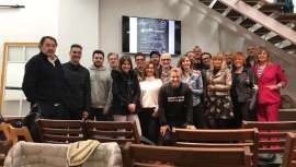 La Asamblea de Club Fígaro sirve un año más no sólo para informar acerca de nuevas acciones y proyectos, sino también para intercambiar impresiones y confluir en un punto común, la proyección y prestigio de la peluquería