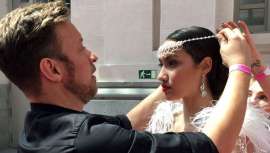 La pasarela de vestidos de boda más famosa de España ha reunido a 15 de los principales diseñadores en el Palacio de Cibeles de Madrid, contando con la mejores marcas de maquillaje y peluquería en el backstage