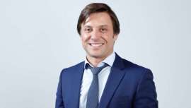 La Medicina Estética tiene en el ácido hialurónico y la toxina botulínica a dos de sus más perfectos aliados, de los cuales, se descubren cada vez más efectos y técnicas de aplicación al objeto de reeducar en la juventud a los músculos faciales