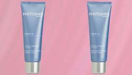 O novo segredo de beleza contra o envelhecimento produzido pelo stress a partir da década dos 30 tem nome próprio, Crème 30. Fórmula para o bem-estar antiaging que quebra os sinais que o ritmo do dia a dia gera na pele