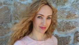 Natural Karam-Belleza Energética es el templo para la salud y la belleza de Ginebra Sat Karam. Pero no sólo eso, es también su propio método para alcanzar el equilibrio y hacer del bienestar interior reflejo en rostro y cuerpo