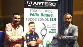 Con motivo del Día Mundial de la ELA, la firma ha entregado un cheque de 3.300 euros al equipo de investigadores de esta enfermedad del Vall dHebron Institut de Recerca (VHIR) en sus instalaciones barcelonesas el 21 de junio