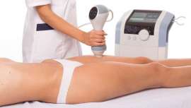 Sólo 10 sesiones y la alianza de radiofrecuencia y ondas acústicas en una aparatología innovadora, junto a un protocolo preciso y de bienestar. La recta final antes de las vacaciones estivales para un cuerpo perfecto