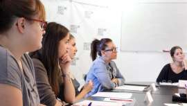 Todas y las más actuales materias de la Estética Profesional, junto a un plantel de profesores reconocido y premiado,  aulas e instalaciones de primera, y lo último en aparatología están en Barcelona Beauty School, la escuela donde aprender 