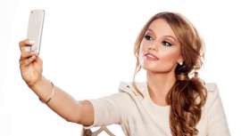 Los selfies con filtro pueden hacer que las personas pierdan el contacto con la realidad y creen la expectativa de querer lucir como en su propia foto. Un trastorno que distorsiona la imagen corporal y conlleva serios daños de la psique