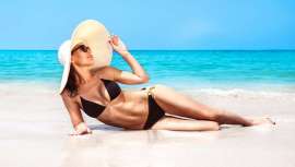 La lista de gestos y tips recomendados para conseguir lucir una figura y un cuerpo esbelto y tonificado continúan estando vigentes más que nunca en verano. De nosotros depende su prescripción y mantenimiento en la cabina de estética 