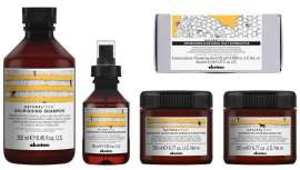 A nova linha de fórmulas da gama Naturaltech Nourishing garante a reestruturação dos cabelos e o seu máximo esplendor, potencializado por fragrâncias e texturas únicas e o máximo compromisso de respeito pelo planeta