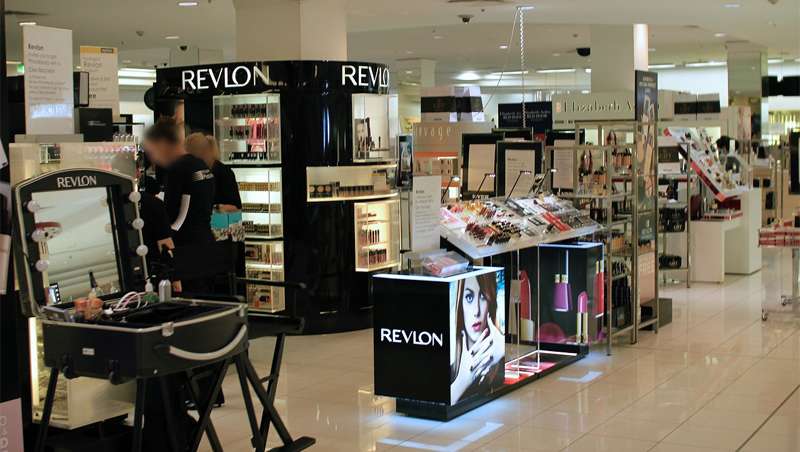 Balance poco satisfactorio para Revlon