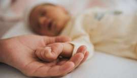 Así lo afirma, Aubrey de Grey, autor de Strategies for Engineered Negligible Senescence (SENS), al frente de la Fundación del mismo nombre SENS, gerontólogo biomédico inglés e investigador exhaustivo del envejecimiento, en lucha contra él