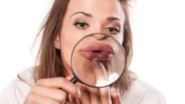 La tendencia a lo natural hace que los labios desmesurados con rellenos excesivos, estén de modé, mientras que la boca carnosa en su justa medida y voluptuosa sin que se note es la elegida por las pacientes, incluidas las más famosas