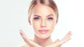 La mascarilla electrohilada se presenta en parches de ácido hialurónico puro de 77kDa, de muy bajo peso molecular y 40 veces más concentrado que el que se utiliza en cualquier producto cosmético 