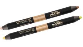 La sombra de ojos Eternity Shadow de Ten Image es un básico imprescindible para los profesionales por sus prestaciones, sencilla aplicación, colores y durabilidad, entre otras características destacadas