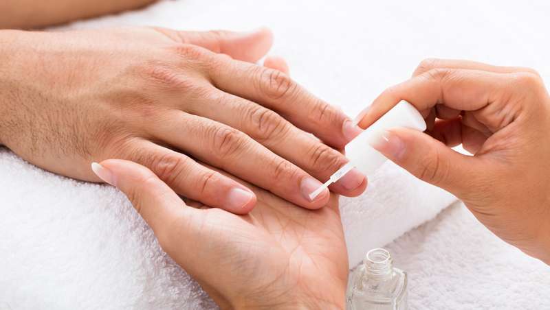 La manicura para hombres, la tendencia que crece